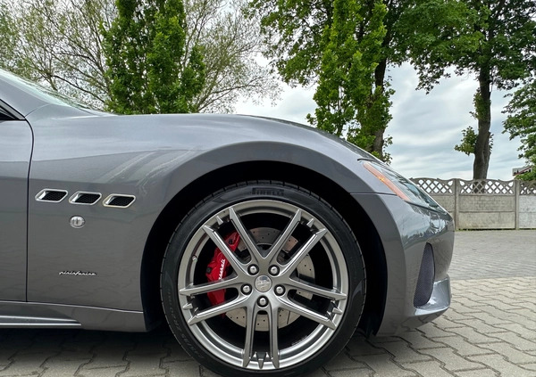 Maserati GranCabrio cena 499900 przebieg: 19600, rok produkcji 2019 z Poznań małe 466